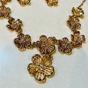 Goldtone Floral Bling Necklace and Earrings Set